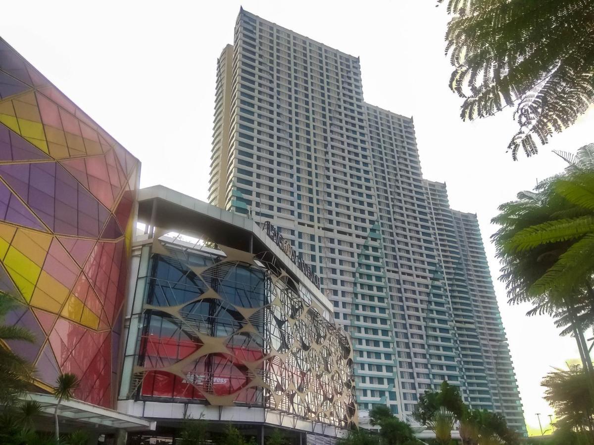 Pleasant And Modern Grand Kamala Lagoon By Travelio Apartemen Bekasi